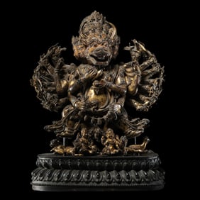 Chinese Qing Dynasty gilt bronze statue of Yamantaka