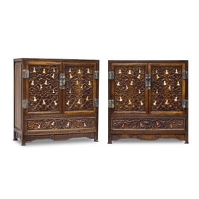 A pair of Chinese Qing Dynasty Huanghuali wood gourd cabinets inlaid with mother-of-pearl