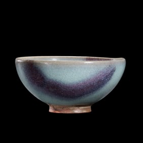 Chinese Northern Song Dynasty Jun kiln sky blue glaze hanging red small bowl