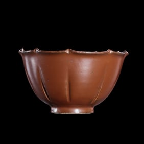Chinese Song Dynasty flower-mouthed small bowl