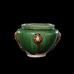 Chinese Tang Dynasty tri-colored water jar