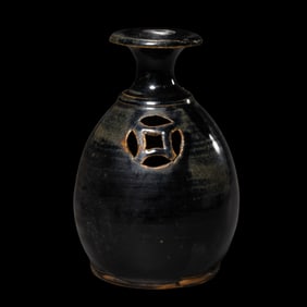 Chinese Song Dynasty black glaze hollow bottle