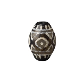 Eye-patterned Agate Bead