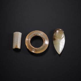 Warring States Period Set of Jade Artifacts — Jade Cicada, Jade Tube, and Agate Ring (Set of