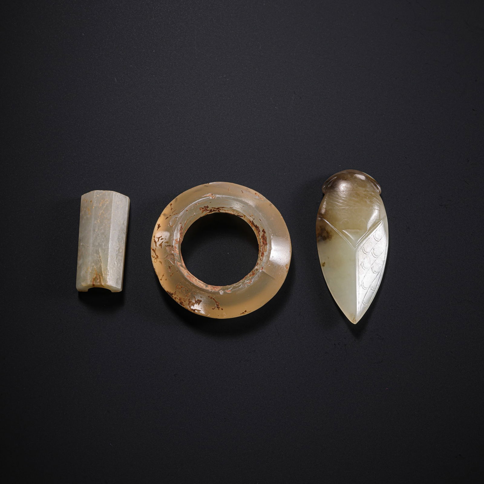 Warring States Period Set of Jade Artifacts — Jade Cicada, Jade Tube, and Agate Ring (Set of (1 of 12)