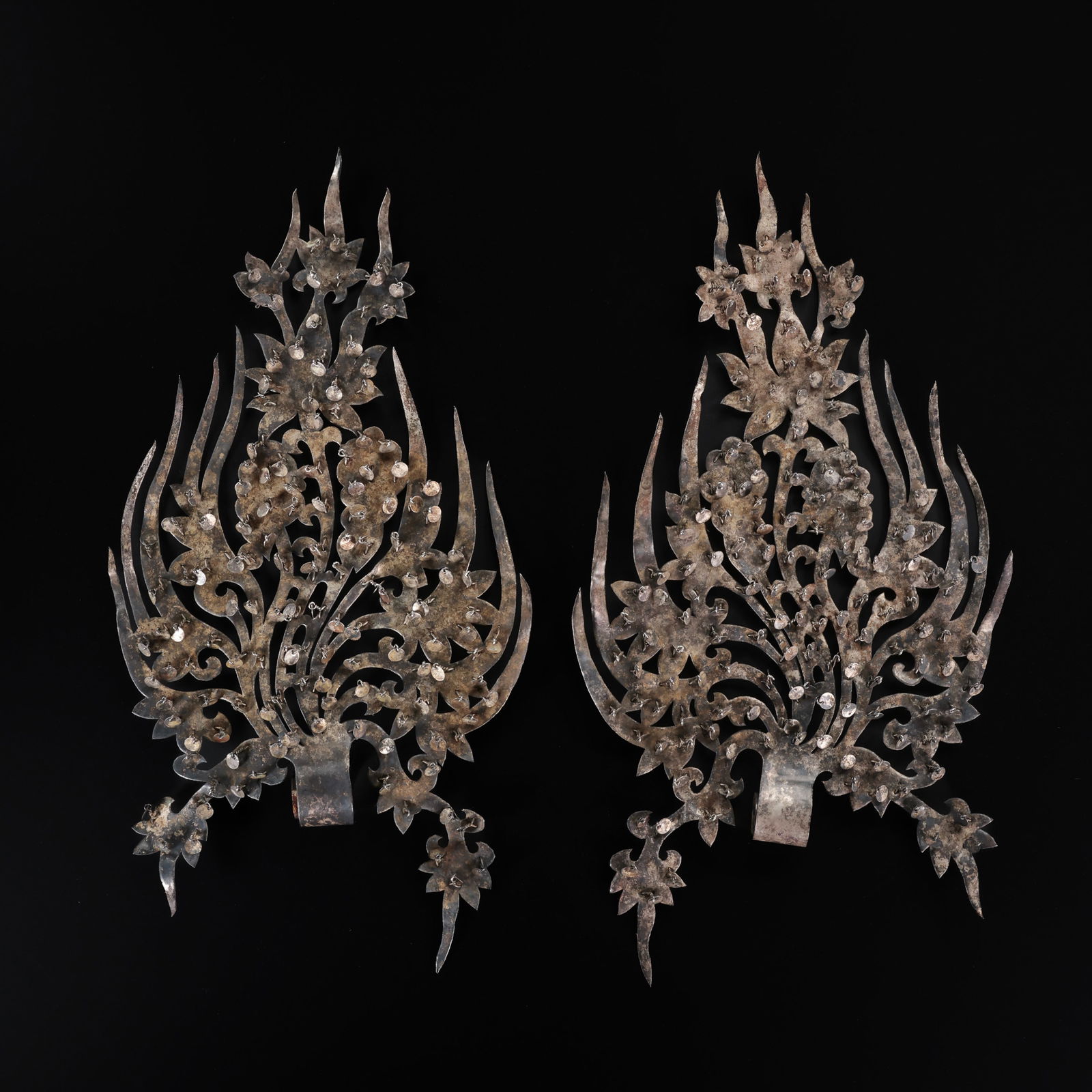 Pair of Silver Headdress Ornaments, Silla Kingdom, Korea (1 of 18)