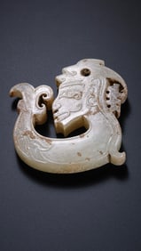 Jade Pendant in the Form of a Deity, Shijiahe Culture