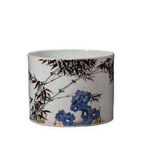 Famille Verte Porcelain Brush Pot with Bamboo and Rock Design, Kangxi Period