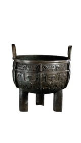 Bronze Ding with Taotie Motifs, Western Zhou Dynasty