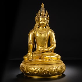 Qing Dynasty Gilt Bronze Seated Vairocana Buddha