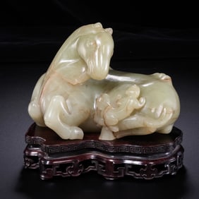 Ming Dynasty Hetian Jade Carving of a Recumbent Horse with Lingzhi