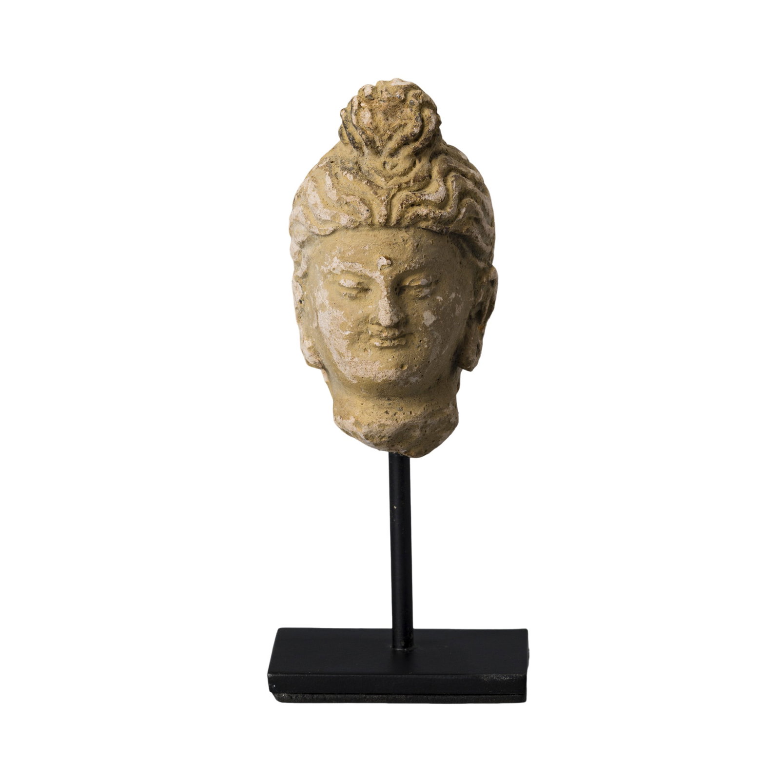 Ancient Gandharan Terracotta Head of Buddha Size Details :3.8 x 6.8cm, 118gram (1 of 4)