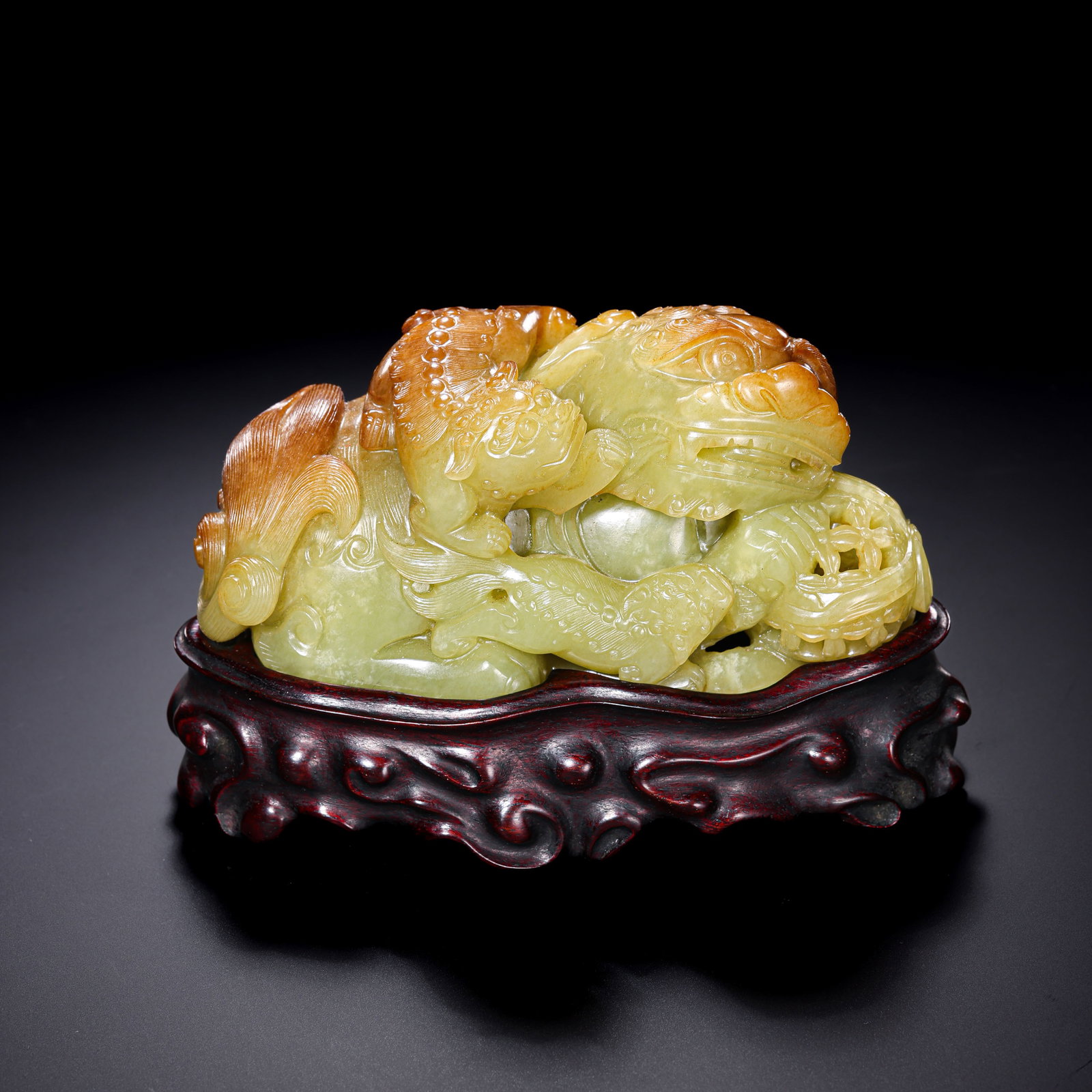 A Hetian Yellow Jade Auspicious Beast, Qing Dynasty: approx. 12 cm (4.7 in), Height: approx. 8 cm (3.1 in), Weight: approx. 724 g, 18th–19th CenturyCondition & Provenance:?In good condition overall. The jade is smooth and lustrous, with warm yellow to
