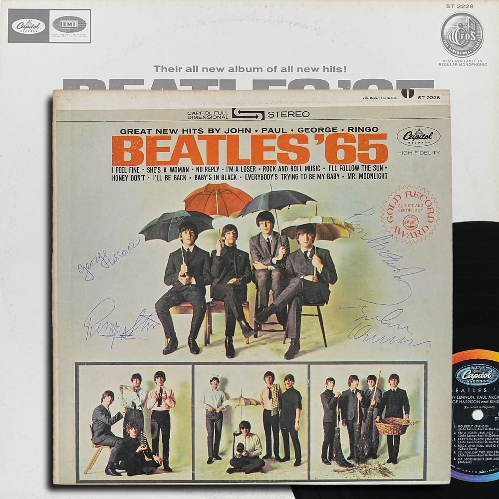 THE BEATLES FULLY SIGNED "BEATLES '65" U.S. FIRST PRESSING LP (1 of 7)