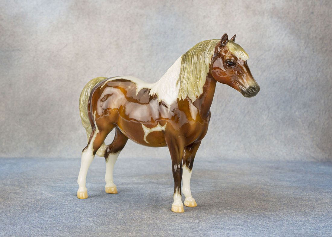 Shetland Pony - Breyer Horse (1 of 2)