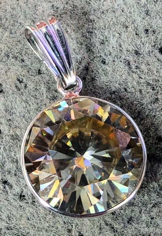 APPR $500 14K Gold MOISSANITE 3.6ct PENDANT apprai (1 of 2)