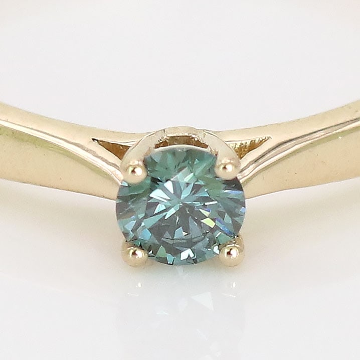 APPR $1300 Lab Diamond 10Kt Gold Ring (1 of 7)