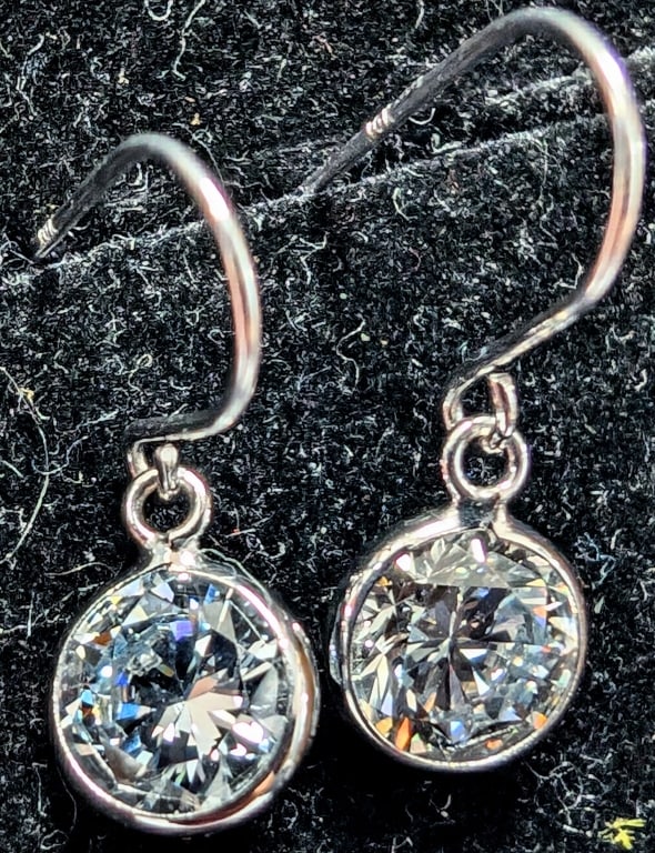 APPR $1460 10K Gold 0.5g LAB DIAMOND 1.45ct  EARRI (1 of 4)