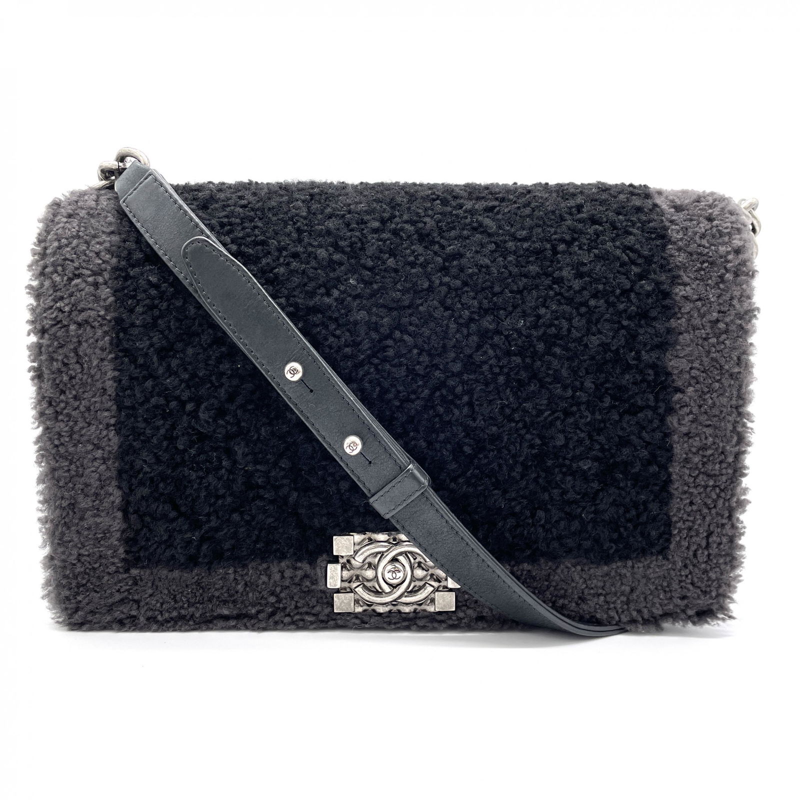 Chanel Chain Shoulder bag, Boy Chanel, Leather (1 of 10)