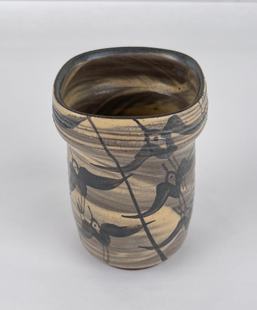 Richard Bresnahan Studio Pottery Tea Cup: Signed as shown. Potter is Richard Bresnahan of Minnesota. 4.5" tall.