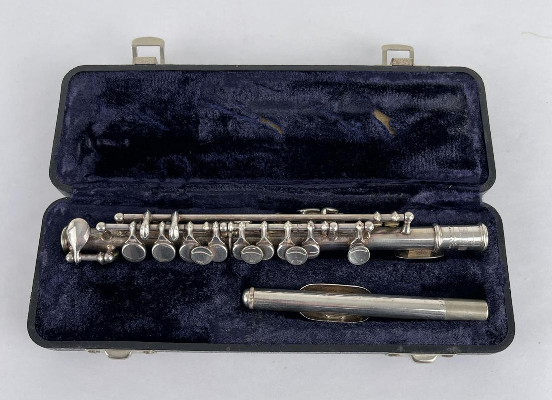 Bundy C Flute (1 of 17)