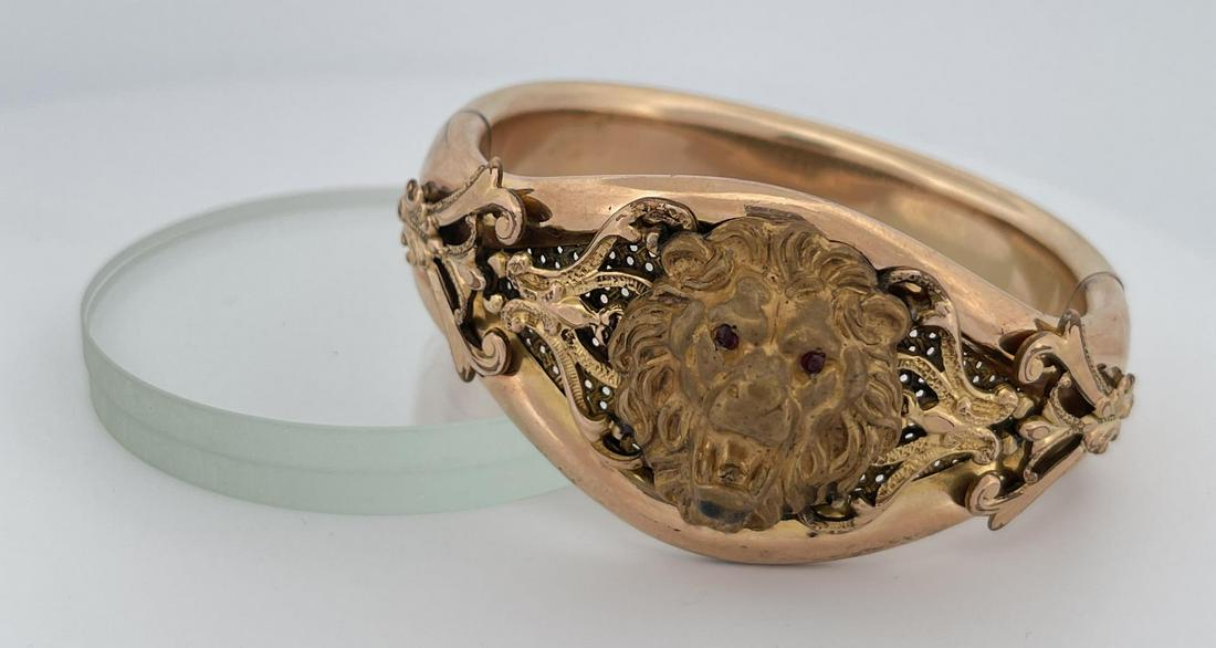 Art Deco Gold Filled Lion Bracelet (1 of 7)
