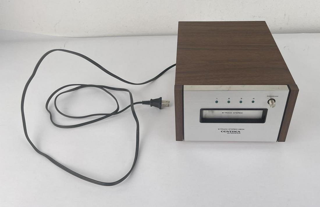 Pioneer TH-30 Stereo 8 Track Player: Plugged it in and it does not light up. Untested.