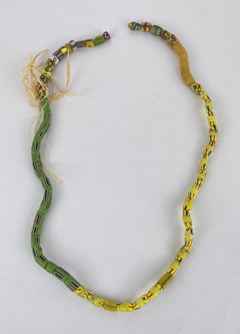 Antique Montana Indian Trade Beads (1 of 4)