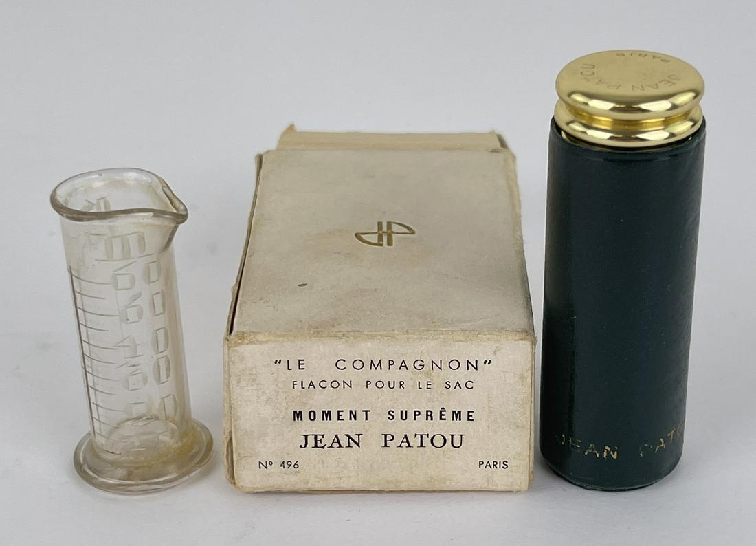 Jean Patou Moment Supreme Perfume: Nice old perfume in original box.