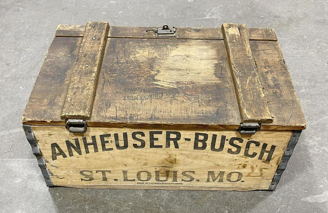 Anheuser Busch Wood Beer Box Crate: Very nice lidded crate. 14" by 21" by 8.75" tall.