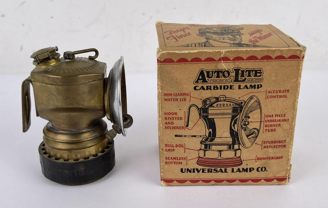 Auto Lite Carbide Miners Lamp in Box (1 of 6)