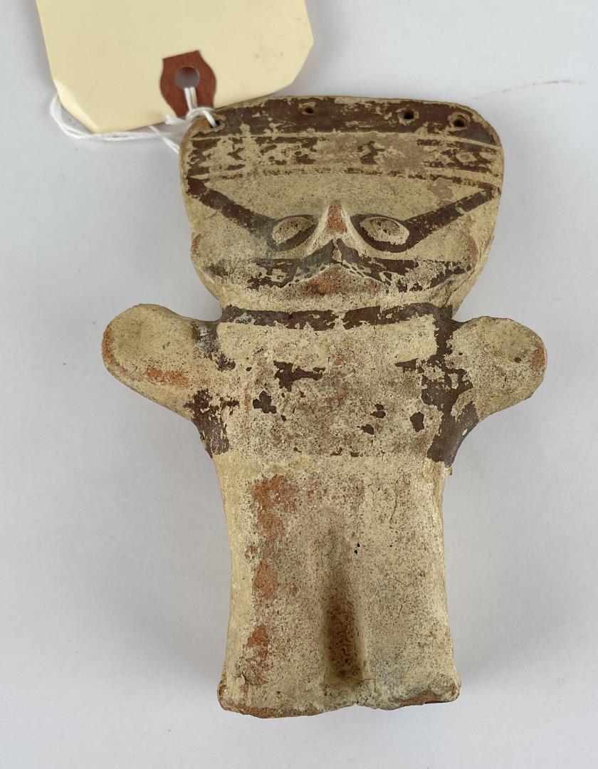 Pre Columbian Pottery Chancay Stargazer Figure (1 of 7)