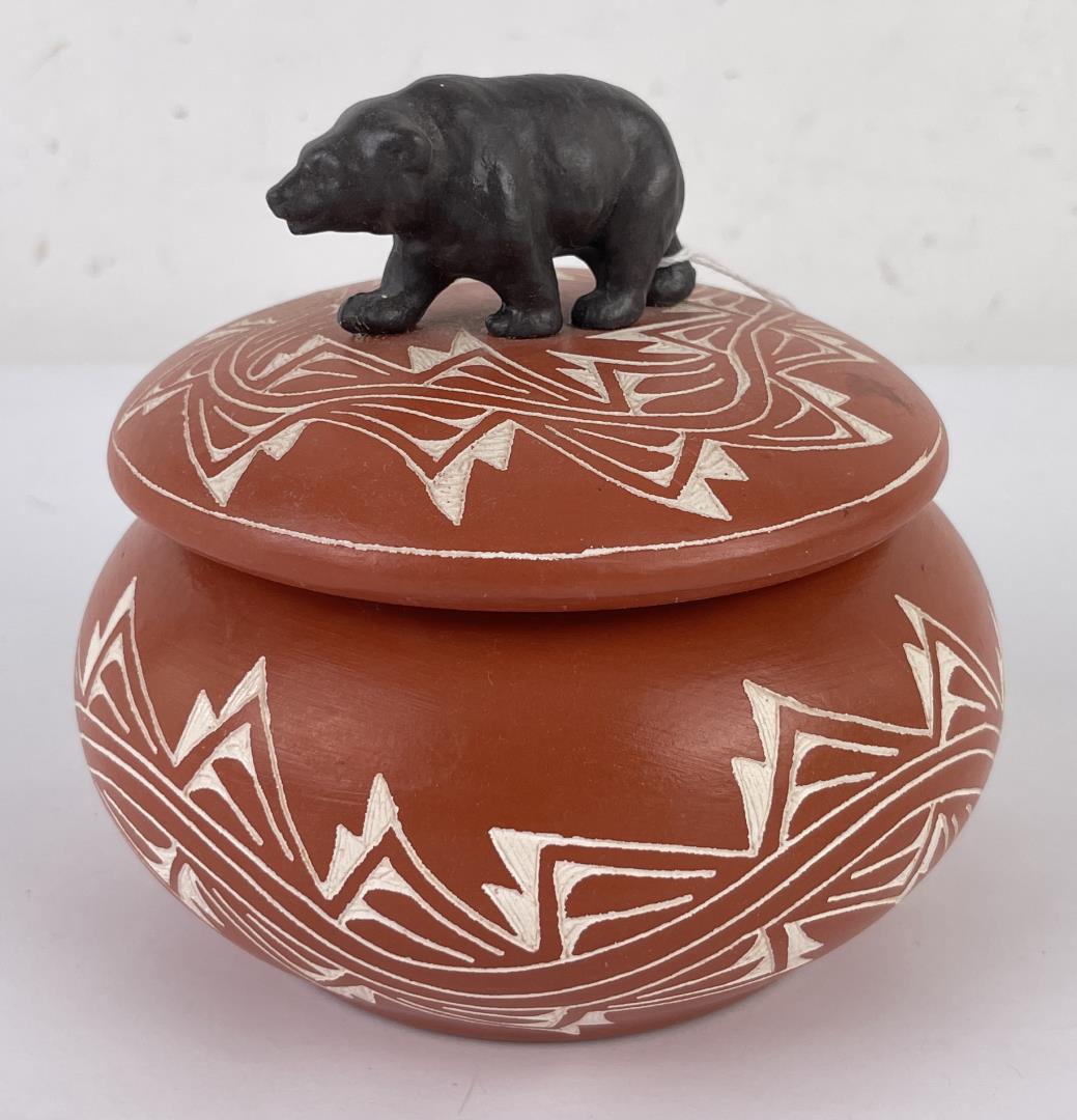 Laguna Pueblo Indian Lidded Bear Pot: 5" tall. Allard Auction Collection Inv: 49741 MIL