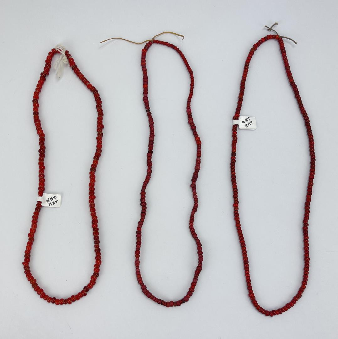 Antique Glass White Heart Indian Trade Beads (1 of 5)