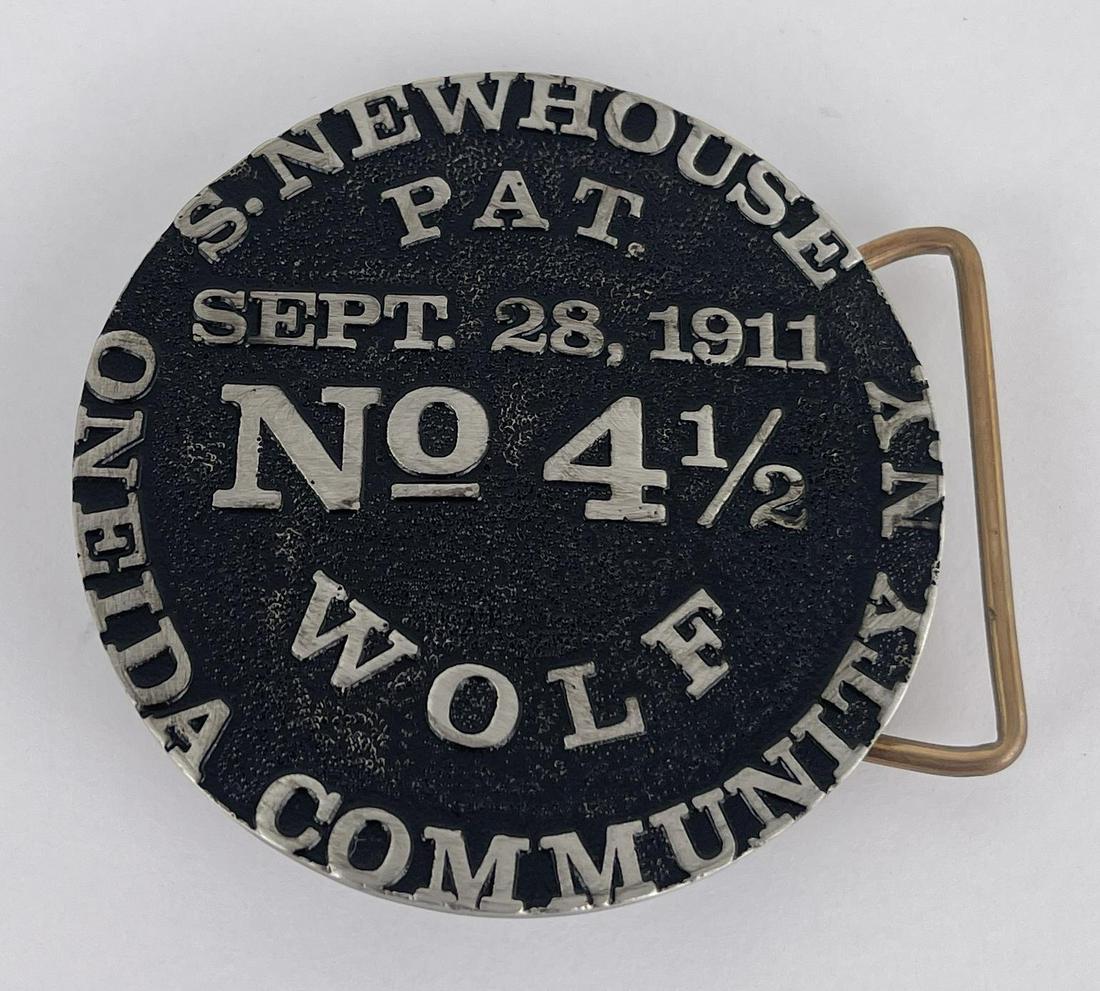 Newhouse SNOC 4 1/2 Wolf Trap Pan Belt Buckle (1 of 4)