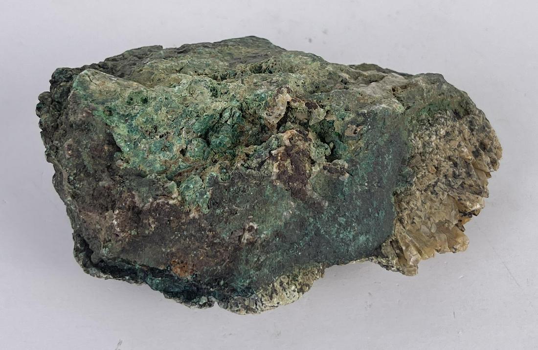 Engargite Azurite Malachite Consolidated Mine Utah: Very nice mineral specimen. 366 grams, 4 1/2" long.