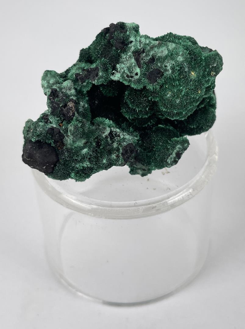 Malachite Kantanga Congo: Very nice mineral specimen. 51.66 grams, 2 7/8" long.