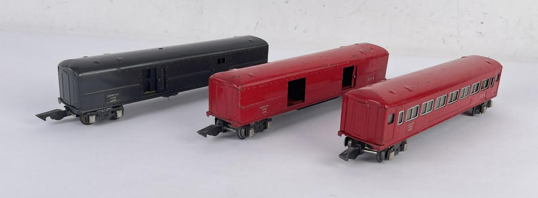 American Flyer Lines 495 494 Train Toy Cars: Very nice grouping.