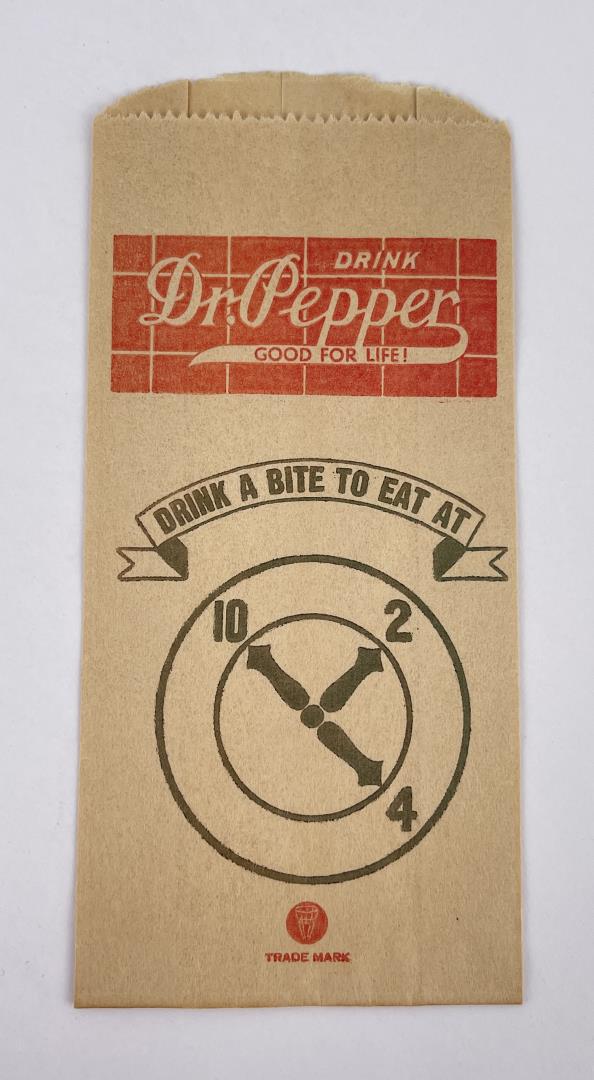 1929 Dr Pepper No Drip Bottle Protector: Nice example.