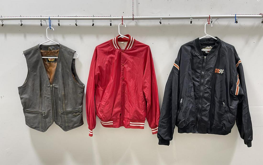 Harley Davidson Motorcycle Vest and Jacket: Very nice grouping.