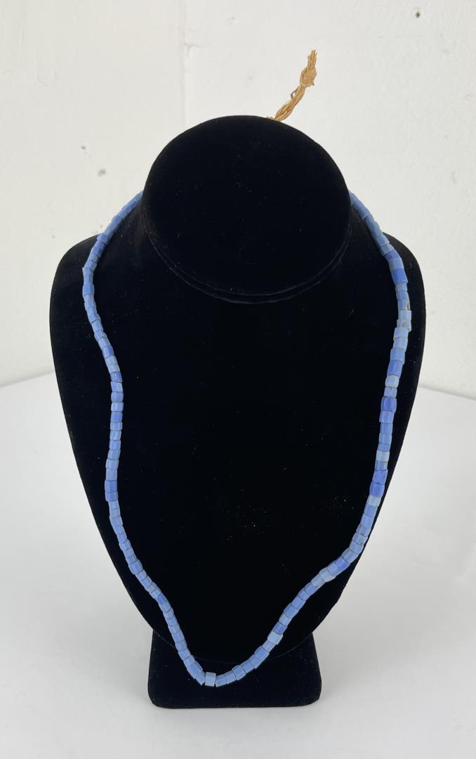 Antique Native American Trade Beads: Nice set of beads. Allard Auction Collection Inv: AX