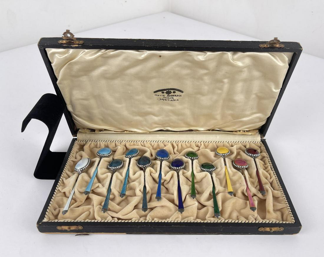 David Andersen Norway Sterling Silver Spoons: Beautiful set of enamel over sterling silver spoons. Made by David Andersen of Norway. In original fitted case. No enamel damage.