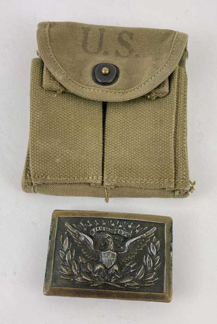 WW2 US Army 1911 Magazine Pouch Belt Buckle (1 of 8)