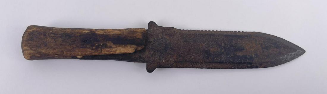 Antique Shovel Entrenching Knife: 11 1/8" long.