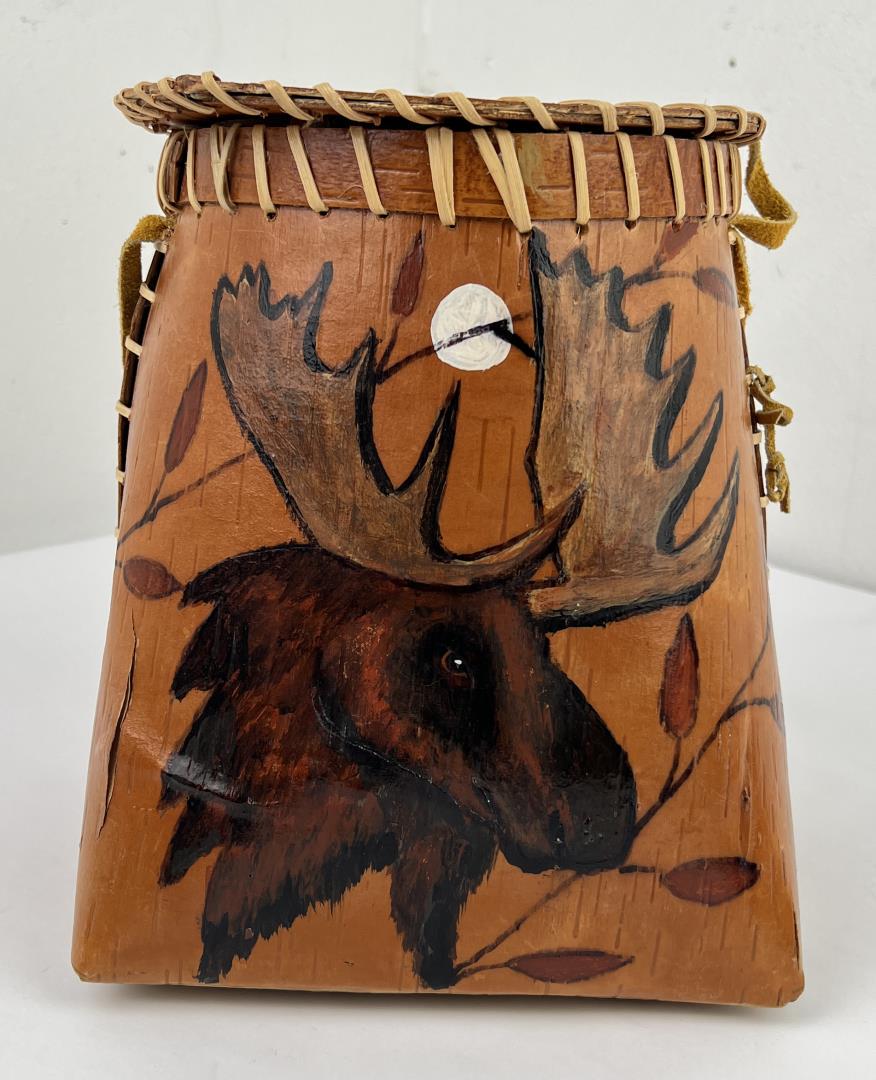 Athabascan Indian Made Birch Bark Basket (1 of 8)