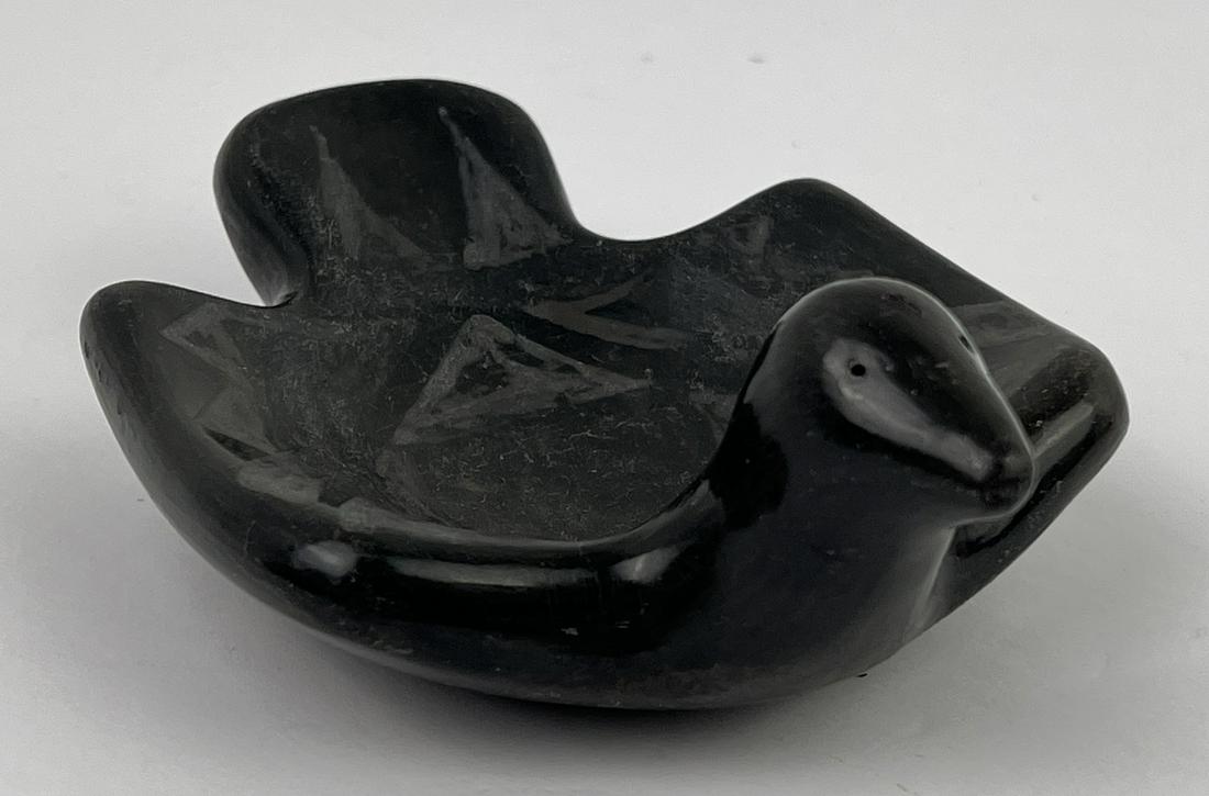 Santa Clara Pueblo Indian Pottery Bird Dish (1 of 5)