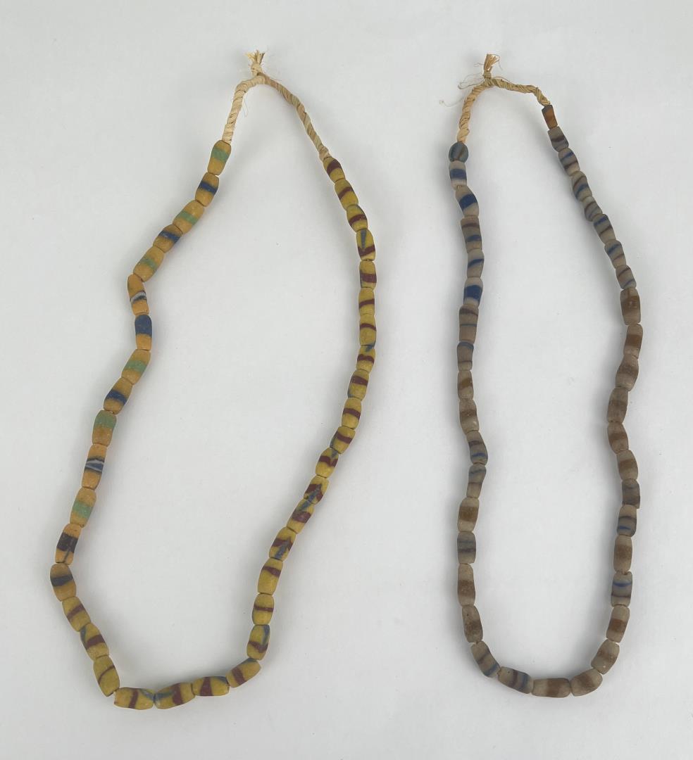 Native American Indian Trade Beads: Nice sets