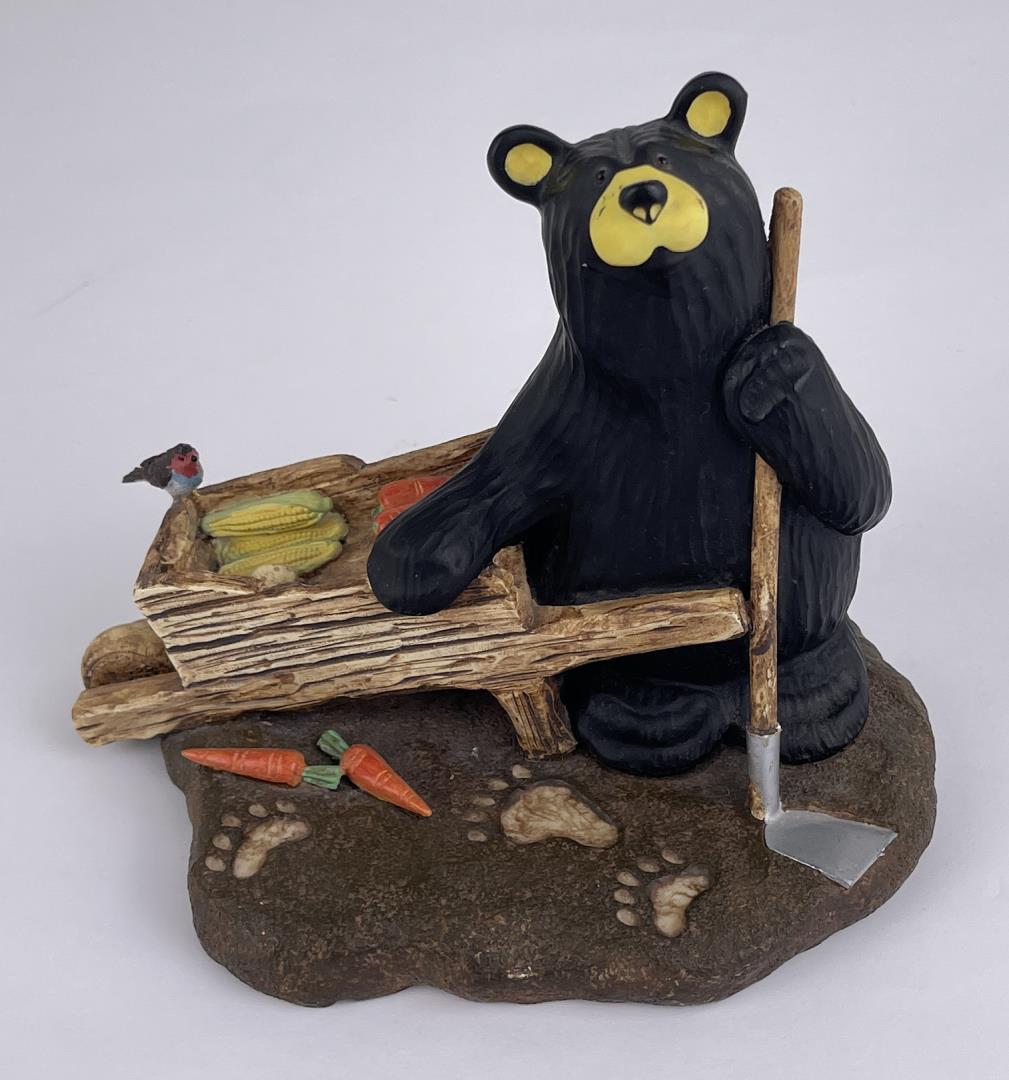 Big Sky Carvers Bearfoots Uncle Pete Jeff Fleming: 6" tall.