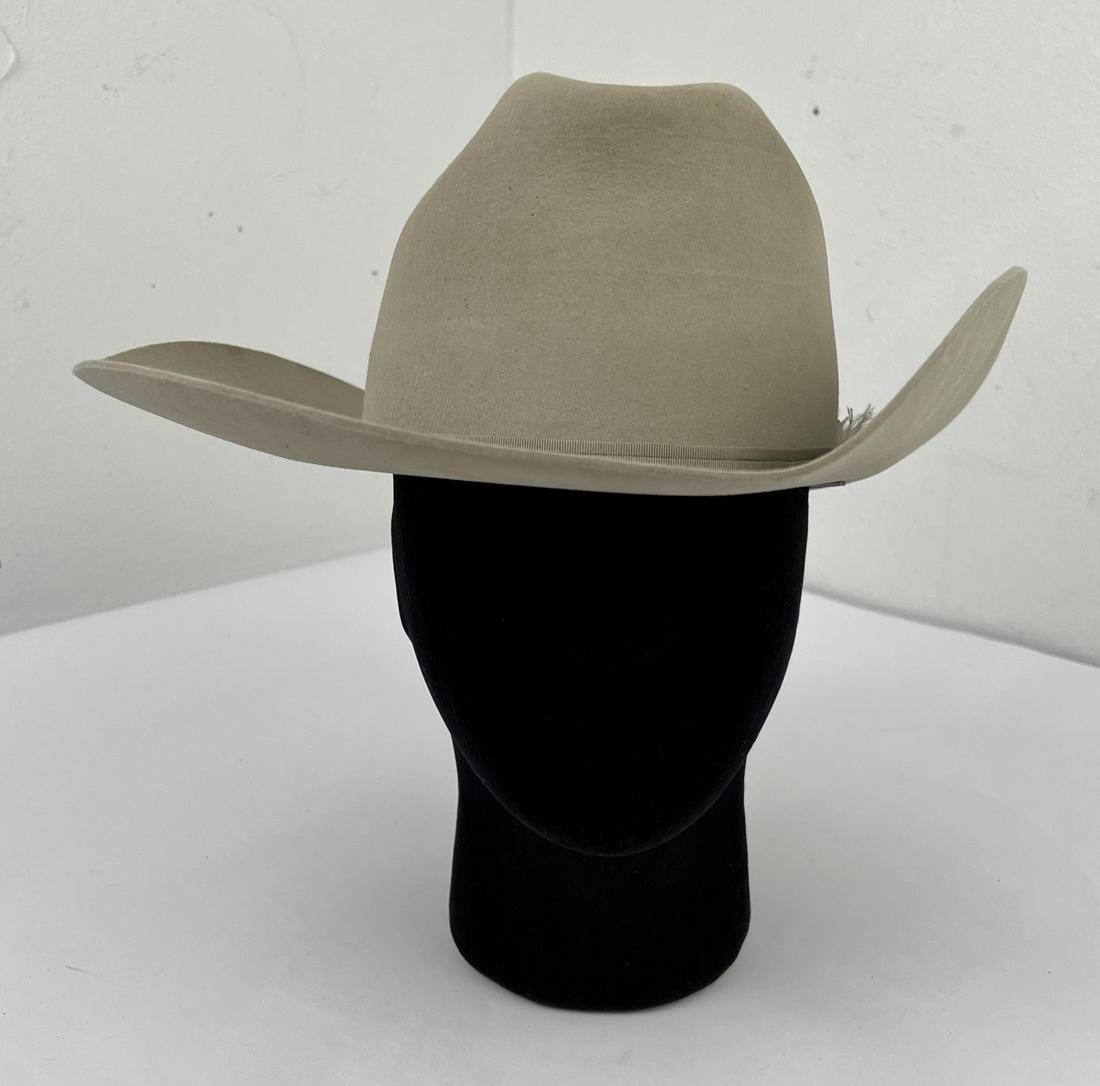 Montana Resistol Cowboy Hat (1 of 10)