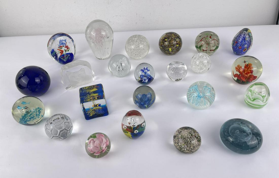 Group of Glass Paperweights (1 of 4)